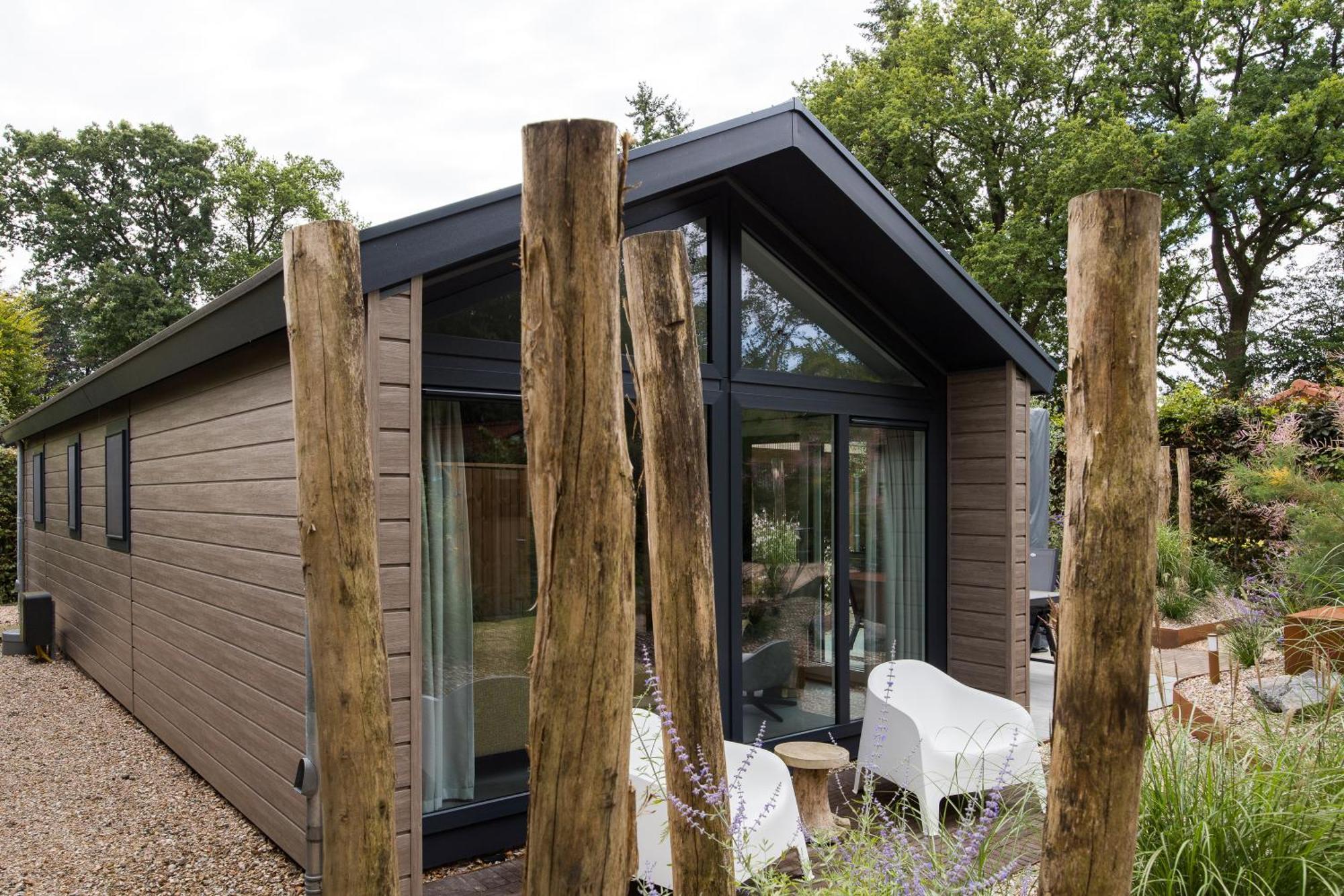Modern Ingericht Chalet Op Groen Park Op De Veluwe 伊皮 外观 照片