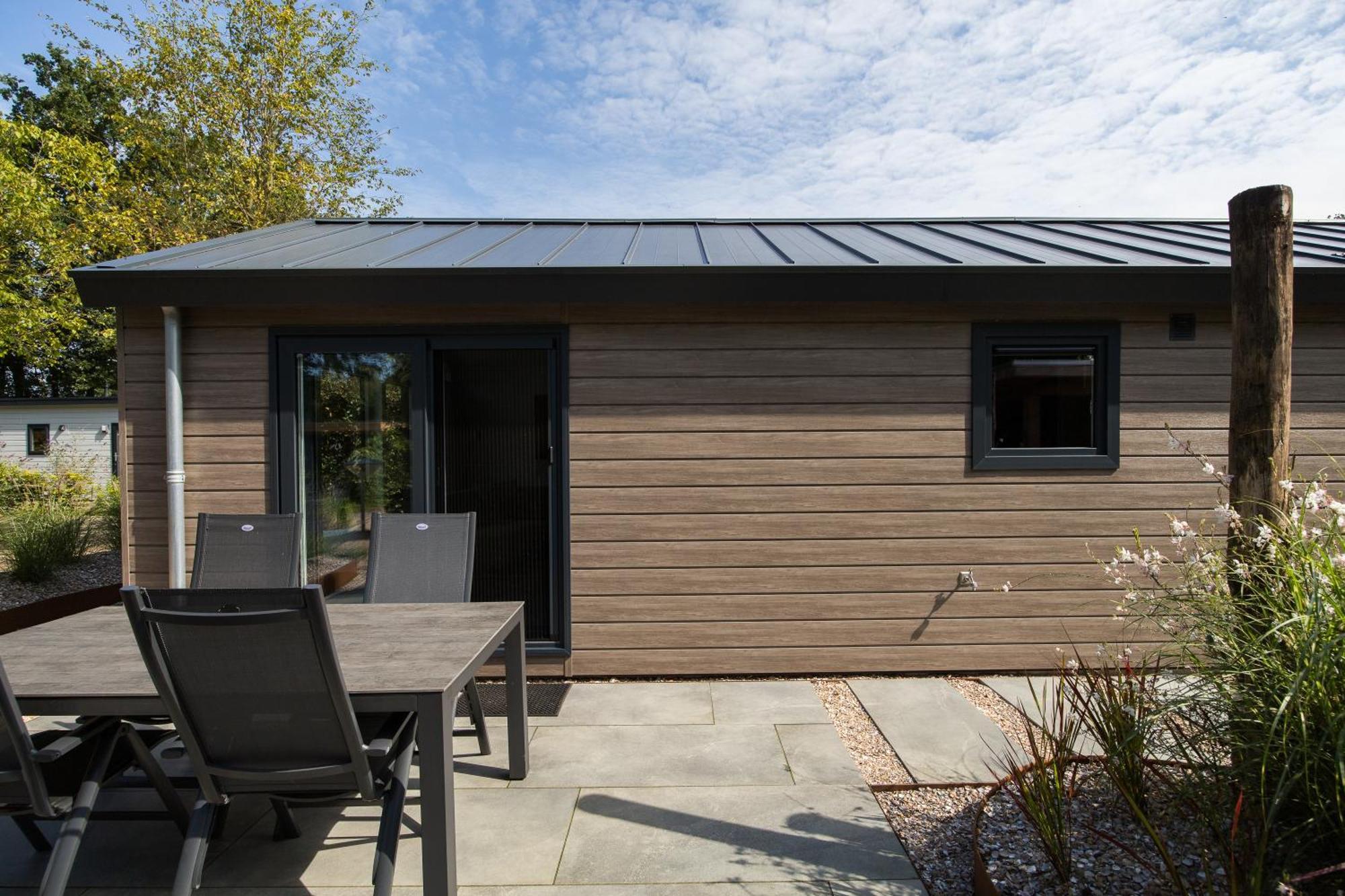 Modern Ingericht Chalet Op Groen Park Op De Veluwe 伊皮 外观 照片